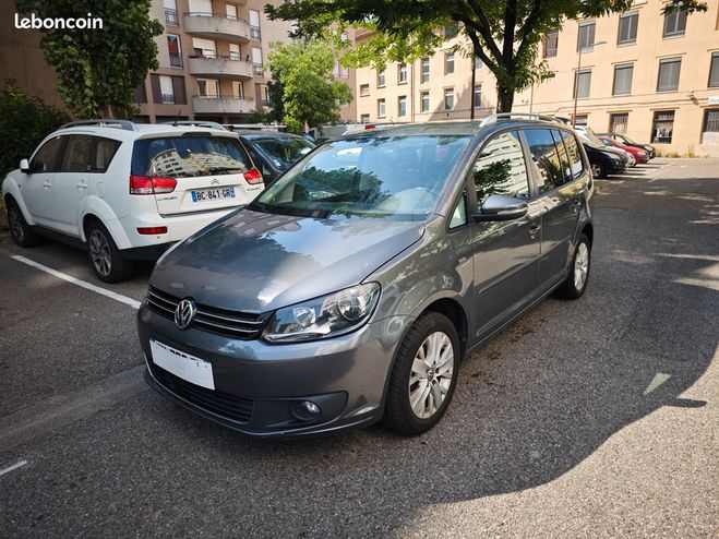 Volkswagen Touran 1.6 TDI 105ch LIFE 5P Gris de 2013