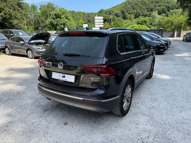 Volkswagen Tiguan 2.0 TDi 150cv 4Motion DSG7 Carat 2e main Noir de 2016