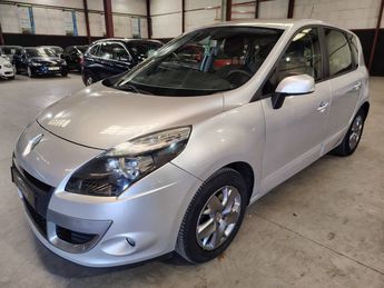  Voir détails -Renault Scenic III 1.5 dCi 110ch FAP Business EDC à Sainte-Genevive-des-Bois (91)