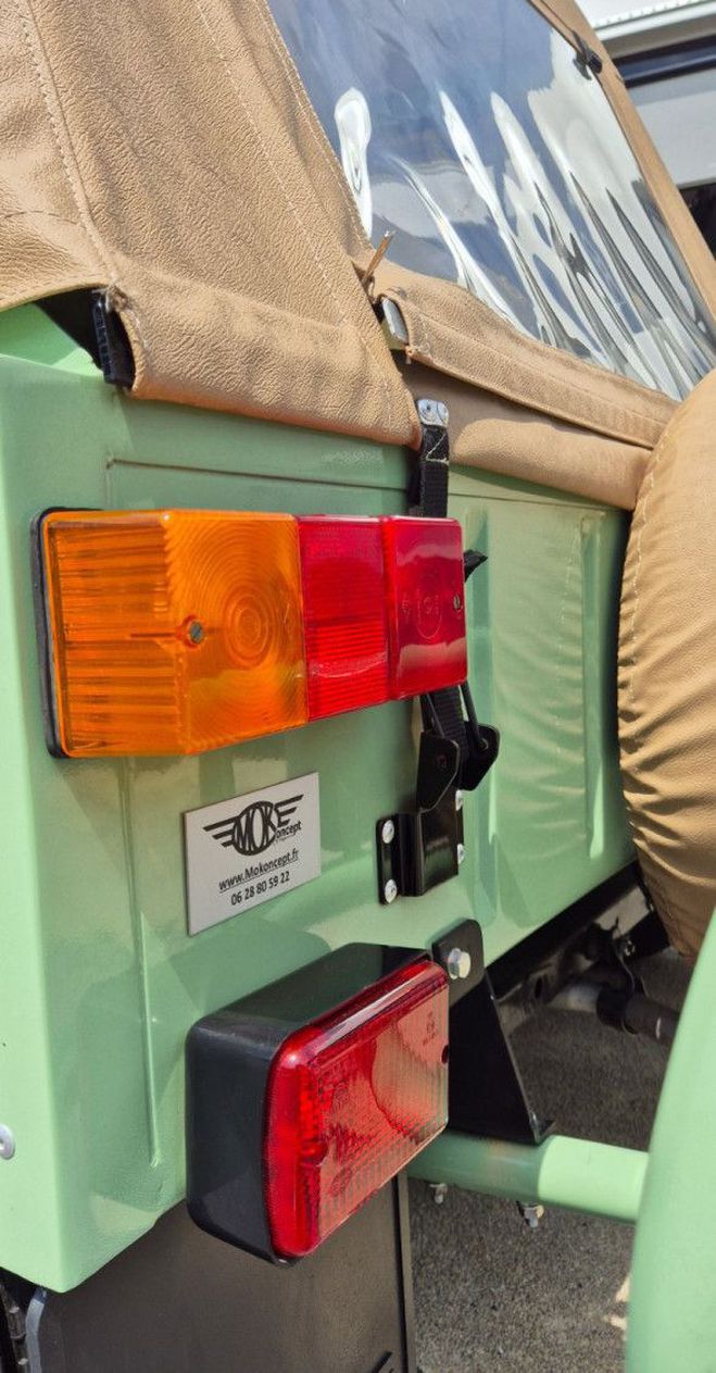 Austin Mini Moke by Mokoncept - 700kms depuis full r Vert sauge de 1988
