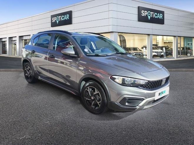 Fiat Tipo Cross 1.5 FireFly Turbo 130ch S/S Pack H Gris Maestro Mtallis de 2022