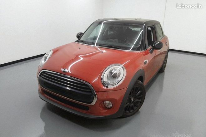 Mini Mini 5 portes COOPER 136CH CHILI II Rouge de 2017