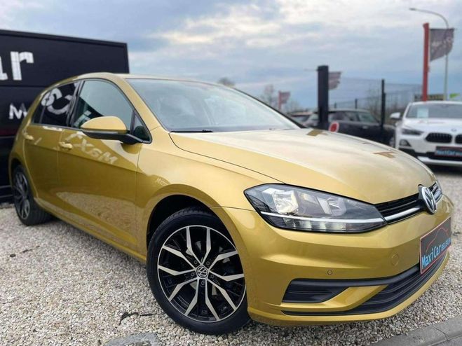 Volkswagen Golf 1.0 TSI Capteurs avant et arrire Or de 