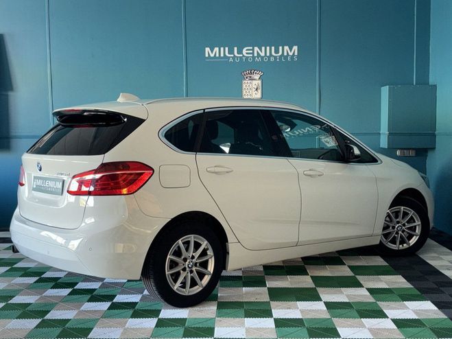 BMW Serie 2 ACTIVETOURER (F45) 216D 116CH LOUNGE Blanc de 2015