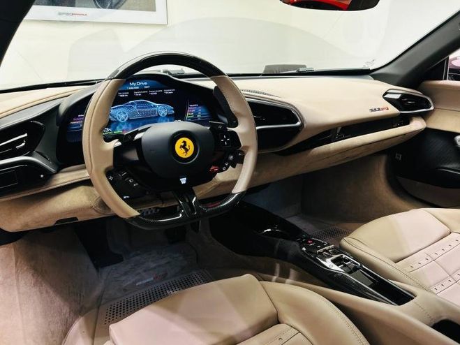 Ferrari 296 GTB Hybride Violet de 2023