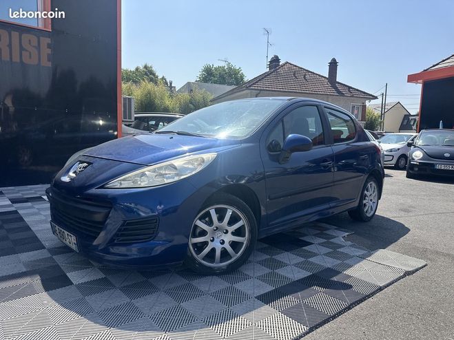 Peugeot 207 1.4 VTI 16V ACTIVE 5P Bleu de 2009