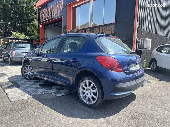 Peugeot 207 1.4 VTI 16V ACTIVE 5P Bleu de 2009