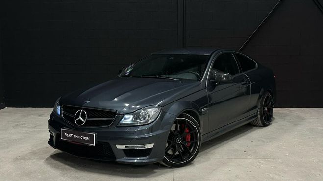Mercedes Classe C 63 AMG Coup 487 CV Pack performance Gris Anthracite Mtallis de 2012