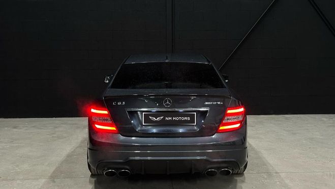 Mercedes Classe C 63 AMG Coup 487 CV Pack performance Gris Anthracite Mtallis de 2012