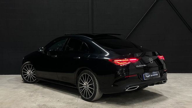 Mercedes Classe CLA 250e 218 CV AMG Line Noir Mtallis de 2023