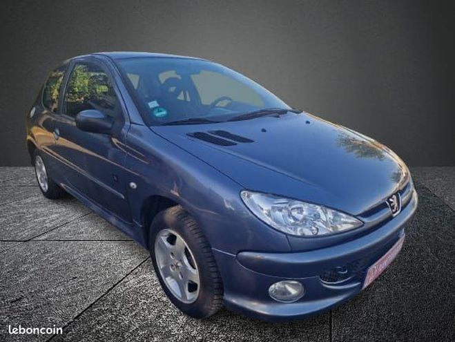 Peugeot 206 1.4i 75ch 85750 km Garantie Gris de 2007