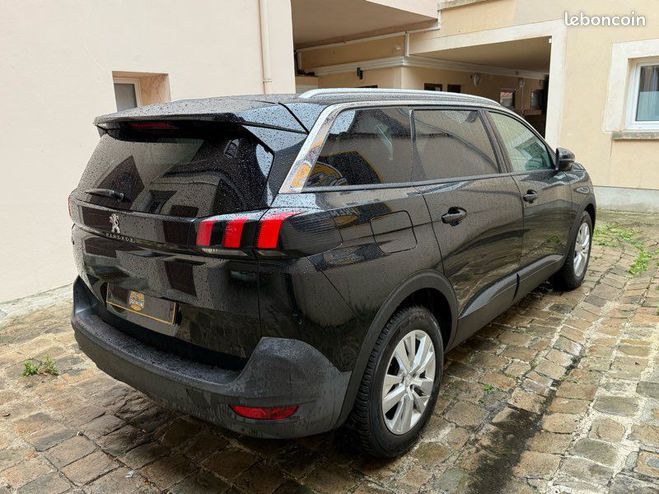 Peugeot 5008 1.6L HDI 120cv 7place suv bote auto Noir de 2018