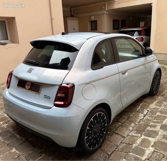 Fiat 500 500e 118cv Electro 3 1 charge Rapid 1799 Bleu de 2022