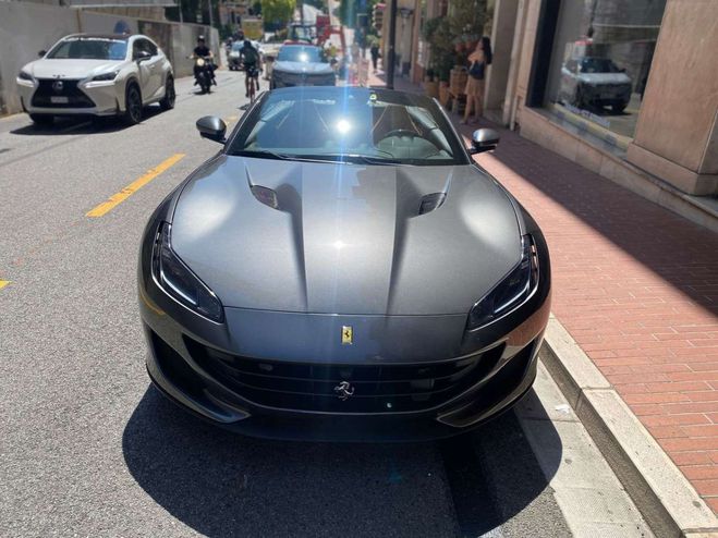 Ferrari Portofino 4.0 V8 600 ch Gris de 2019