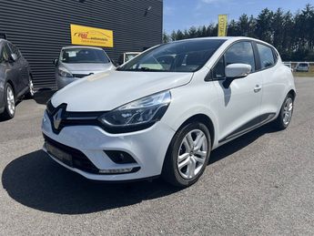 Voir détails -Renault Clio IV (B98) 0.9 TCe 90ch energy Business 5p à Quimperl (29)