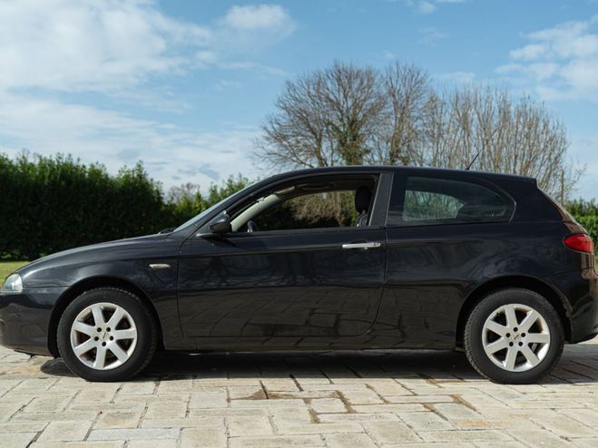 Alfa romeo 147  NERO de 2007