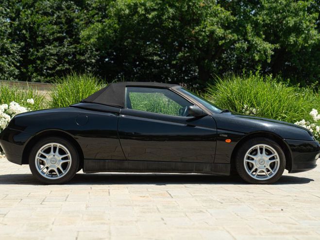 Alfa romeo 2000  NERO de 1997