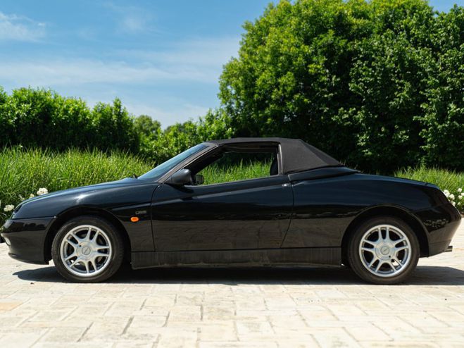 Alfa romeo 2000  NERO de 1997