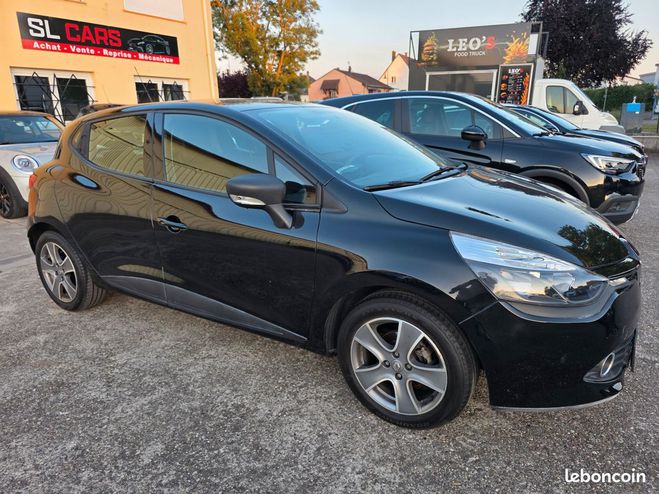 Renault Clio IV 1.2l 75ch 5p Noir de 2015