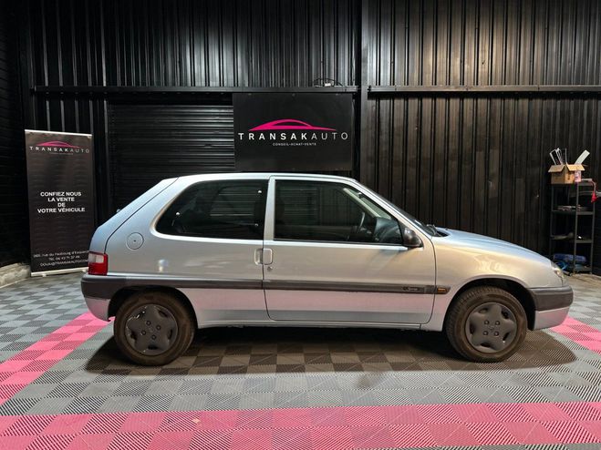 Citroen Saxo 1.1 furio GRIS de 2003