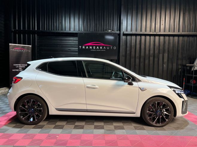 Renault Clio v nouvelle e-tech full hybrid 145 esprit BLANC de 2025