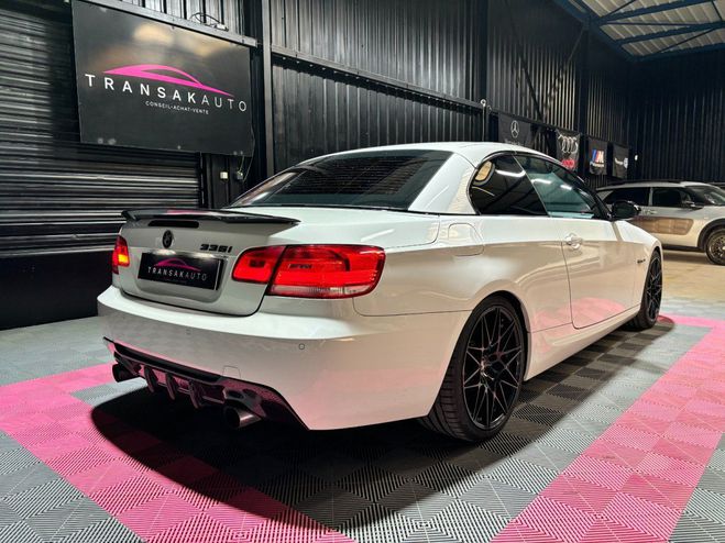 BMW Serie 3 cab e93 335i dkg pack m BLANC de 2009