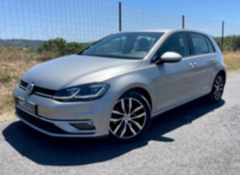  Voir détails -Volkswagen Golf 7 2.0 TDI 150ch CARAT DSG à Donzenac (19)