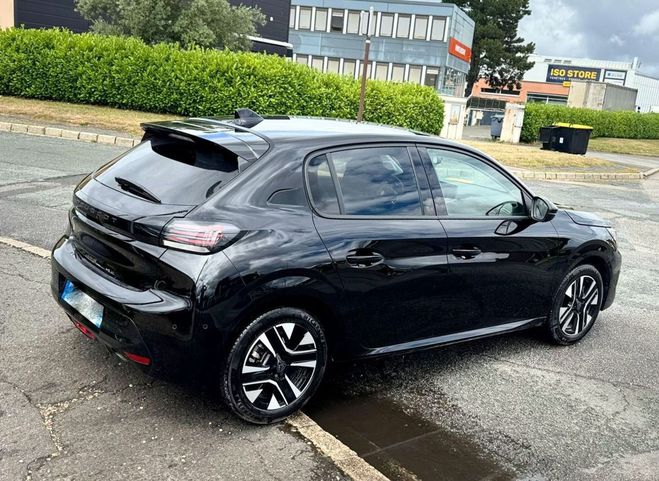 Peugeot 208 ALLURE PACK 1.2 PT 100CV BVM6 13325 HT Noir Mtallis de 2024