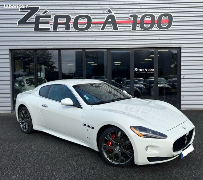 Maserati Gran Turismo 4.7 V8 S Blanc de 2009