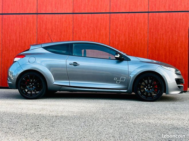Renault Megane RS TROPHY Phase 3 Coup 2.0 275ch Gris de 2015