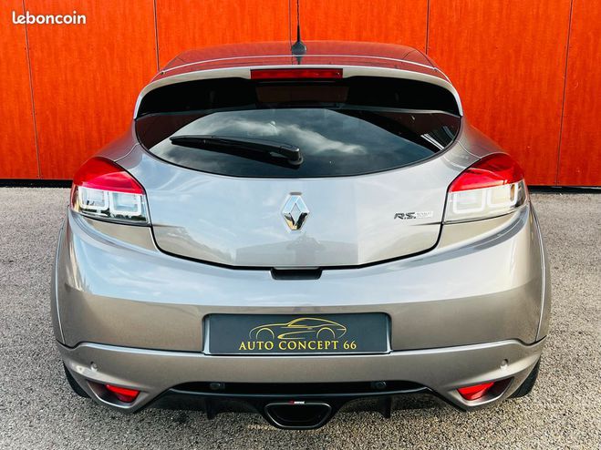 Renault Megane RS TROPHY Phase 3 Coup 2.0 275ch Gris de 2015