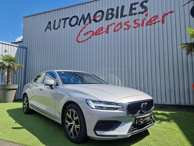 Volvo S60 -35% 2.0L - B4 - MHEV MILD HYBRIID - 197 GRIS de 2024