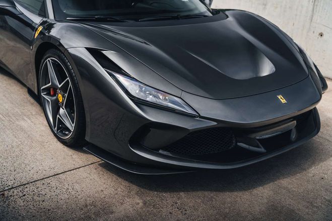 Ferrari F8 Tributo Canna Di Fucile Lift Carbon 20 Gris Mtallis de 