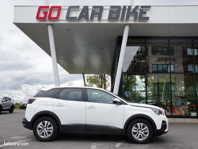 Peugeot 3008 130CH boite auto suivi complet GARANTIE   de 2020