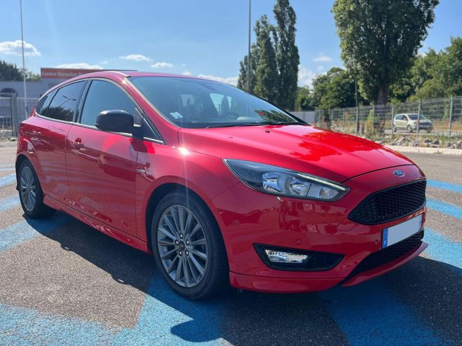Ford Focus 1.0 SCTi EcoBoost - 125 S&S III ST Line  ROUGE CLAIR de 2018