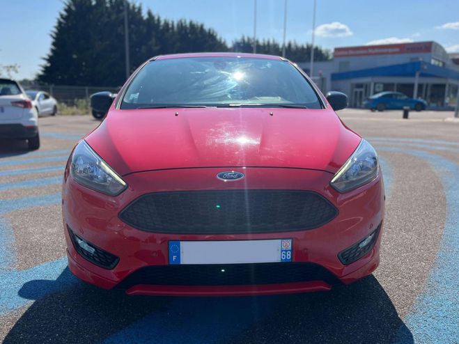 Ford Focus 1.0 SCTi EcoBoost - 125 S&S III ST Line  ROUGE CLAIR de 2018