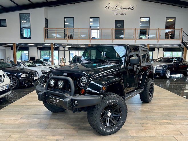 Jeep Wrangler JK 2.8 CRD 200 ch 4WD S&S SAHARA /Rugged Noir Mtallis de 2013