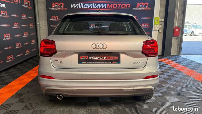 Audi Q2 s line 30 tdi 116 cv garantie 6 mois Gris de 2020