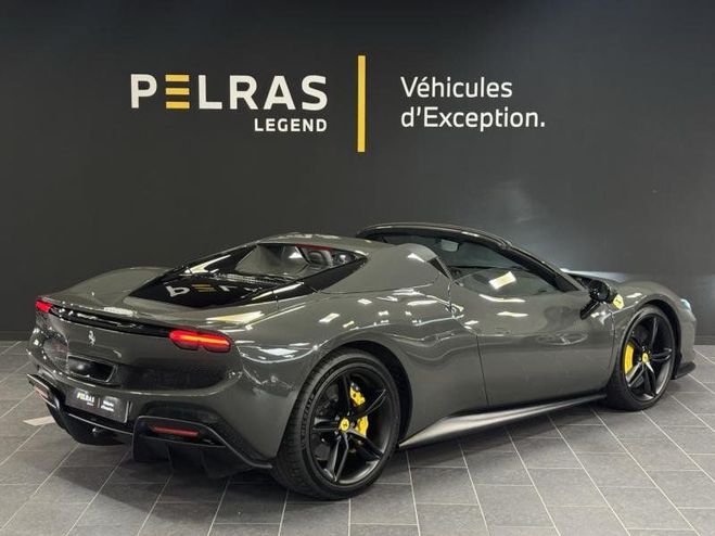 Ferrari 296 GTS  Gris de 2024
