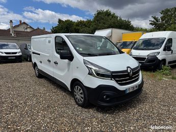  Voir détails -Renault Trafic FGN 2.0 L2H1 1300KG DCI 120 Grand Confor à  Les Pavillons-sous-Bois (93)