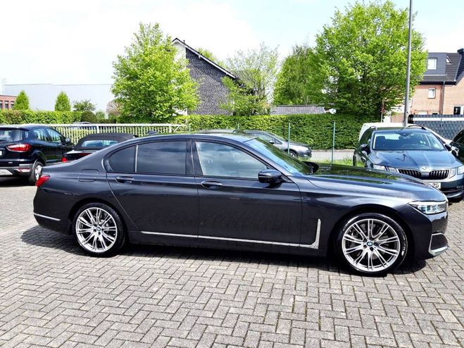 BMW Serie 7 750iA xDrive 530ch Exclusive GRIS de 2019