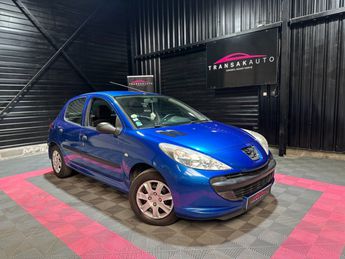 Voir détails -Peugeot 206+ 1.1e 60ch urban à Douai (59)