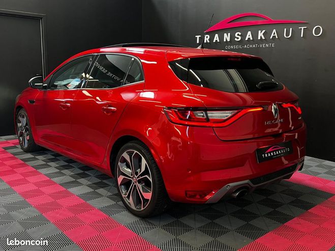 Renault Megane IV BERLINE TCe 130 Energy EDC Rouge de 2018