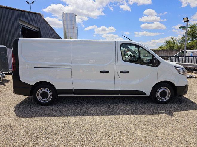 Renault Trafic III FG L2H1 3T 2.0 BLUE DCI 130CH GRAND  Blanc de 2022