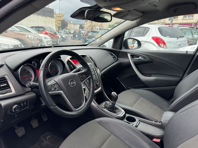 Opel Astra 1.7 CDTI 125 ch FAP Cosmo GRIS de 2010