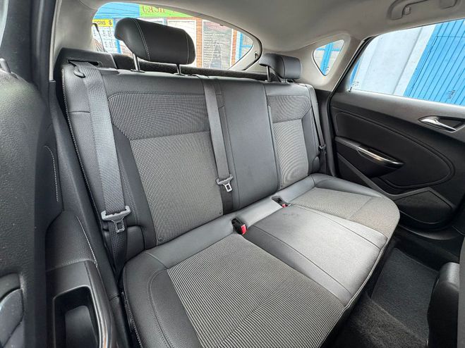 Opel Astra 1.7 CDTI 125 ch FAP Cosmo GRIS de 2010