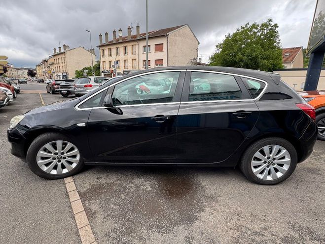 Opel Astra 1.7 CDTI 125 ch FAP Cosmo GRIS de 2010