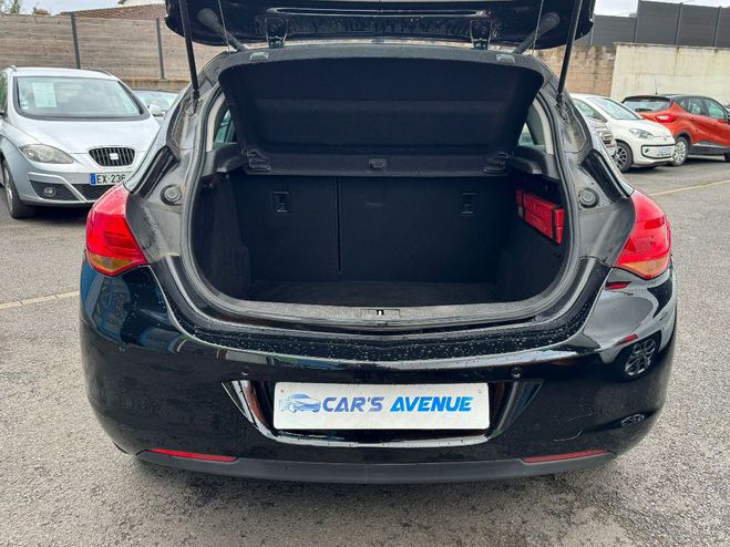Opel Astra 1.7 CDTI 125 ch FAP Cosmo GRIS de 2010