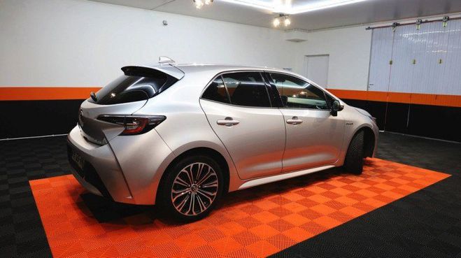 Toyota Corolla 122H DESIGN Gris C de 2020