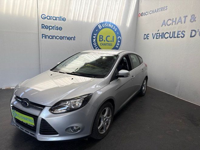 Ford Focus 1.0 SCTI 100CH ECOBOOST STOP&START EDITI Gris de 2012